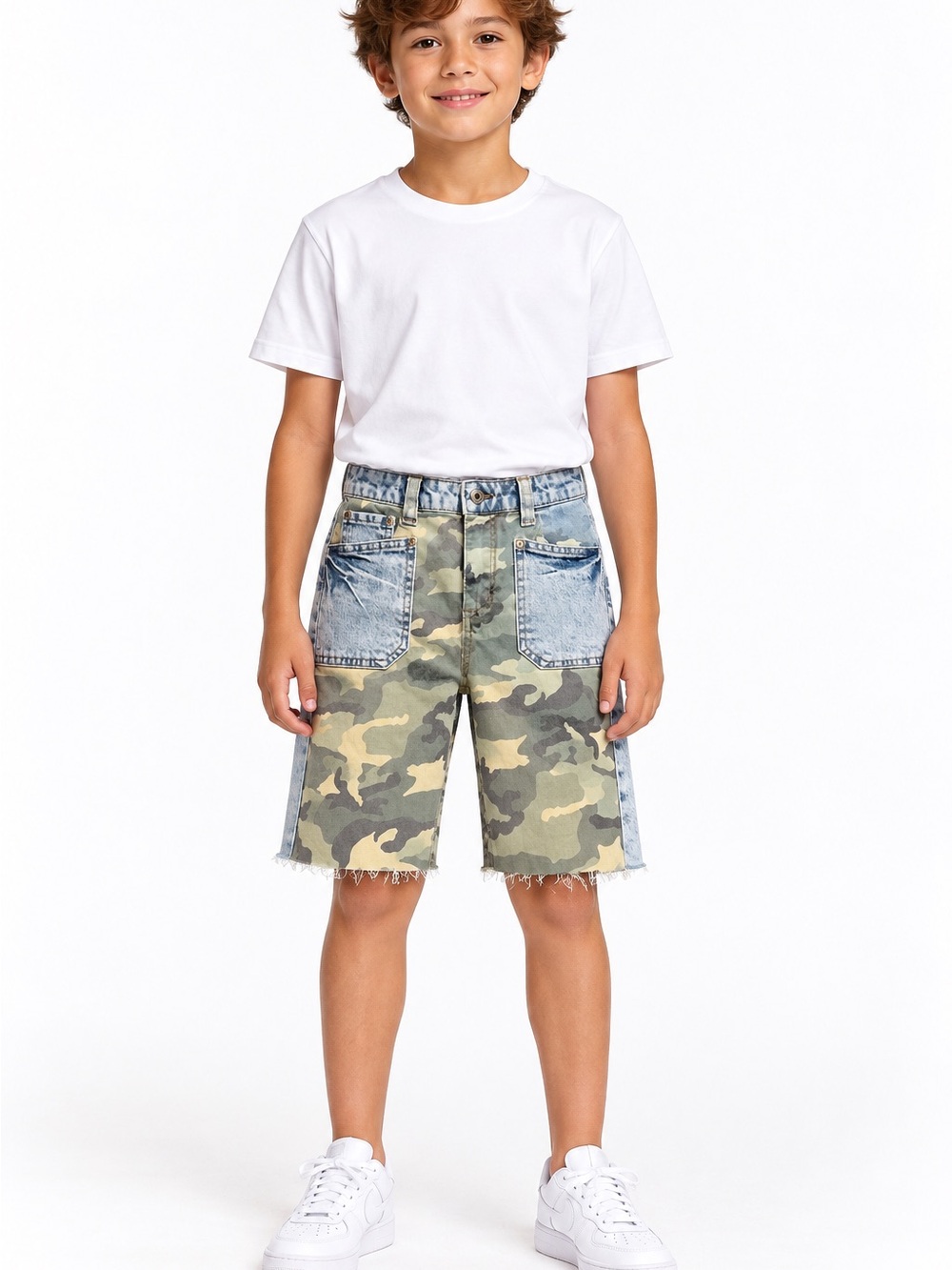 Tractr • NWT  Camo Denim Patch Shorts - Green